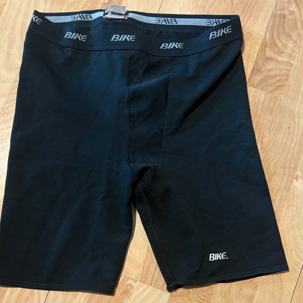 BIKE Shorts COMPRESSION Size X-LARGE Nylon Lycra Spandex BLACK